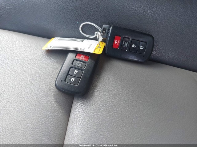 Toyota Rav4 Limited 2014 2T3DFREV3EW137543 Image 11