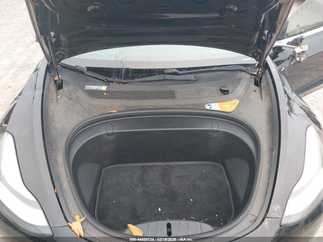 Продажа на аукционе авто 2018 Tesla Model 3, vin: 5YJ3E1EA3JF016167, номер лота: 44408734