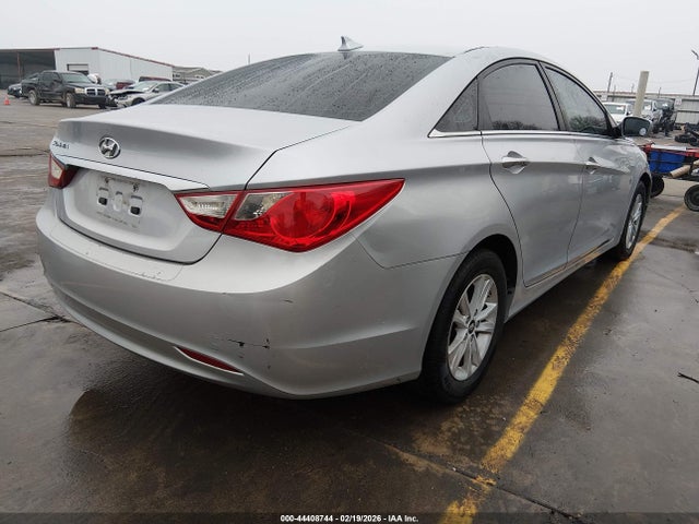 2012 Hyundai Sonata Gls მანქანა იყიდება აუქციონზე, vin: 5NPEB4AC5CH314024, აუქციონის ნომერი: 44408744