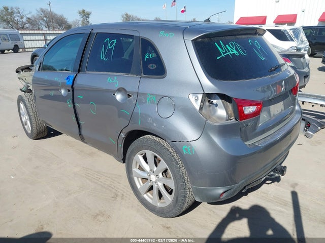 2015 MITSUBISHI OUTLANDER SPORT 4A4AR3AW8FE037087 Photo 2