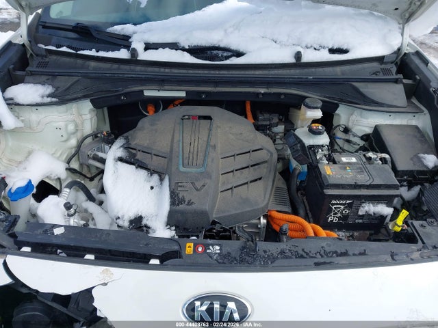 2020 KIA NIRO EV KNDCC3LG3L5061249 Photo 9