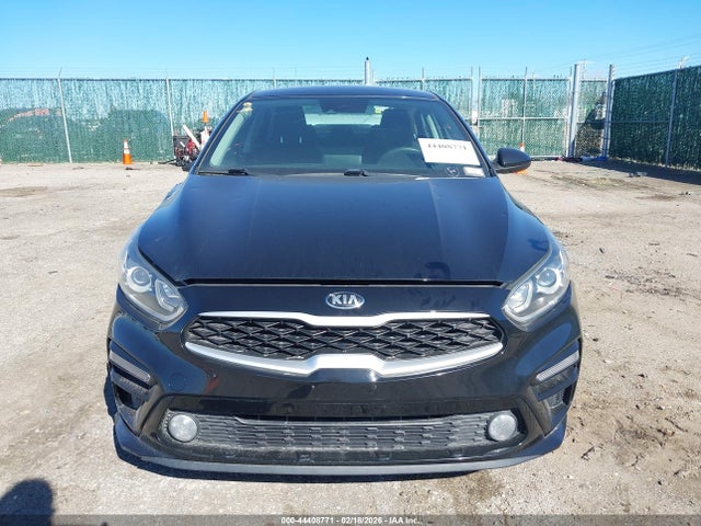 3KPF24AD4ME363086 KIA Forte Lxs