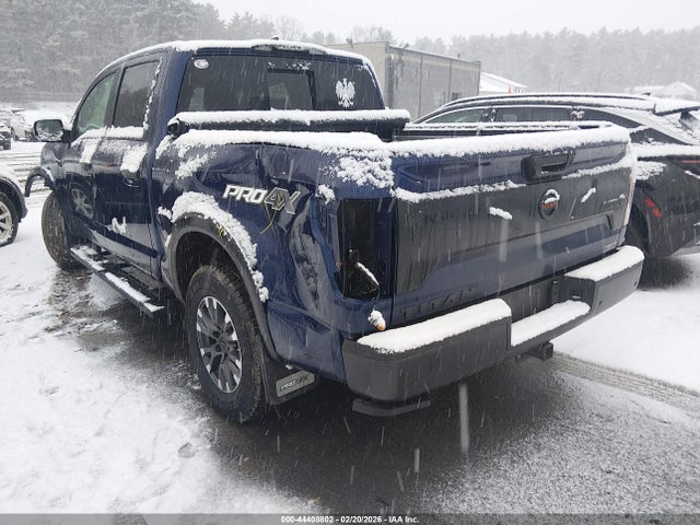 1N6AA1ED3NN101916 Nissan Titan Pro-4x 4x4
