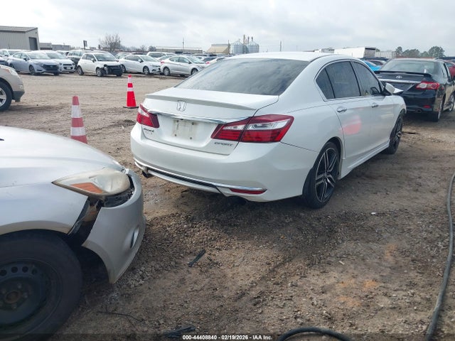 2017 Honda Accord Sport მანქანა იყიდება აუქციონზე, vin: 1HGCR2F5XHA198885, აუქციონის ნომერი: 44408840