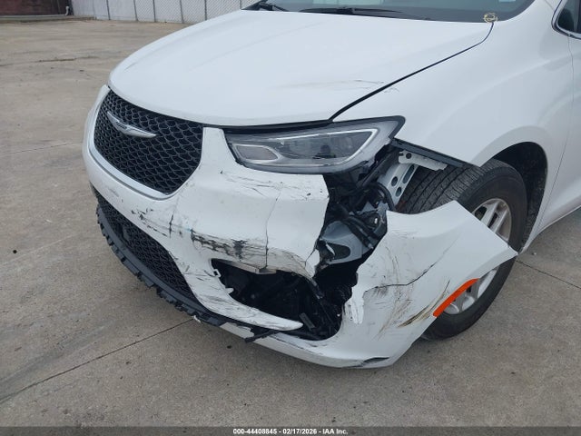 2025 CHRYSLER PACIFICA 2C4RC1BG4SR556660 Photo 5