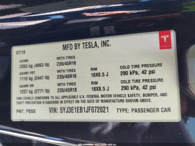 44408854 :رقم المزاد ، 5YJ3E1EB1JF072021 vin ، 2018 Tesla Model 3 Long Range/performance مزاد بيع