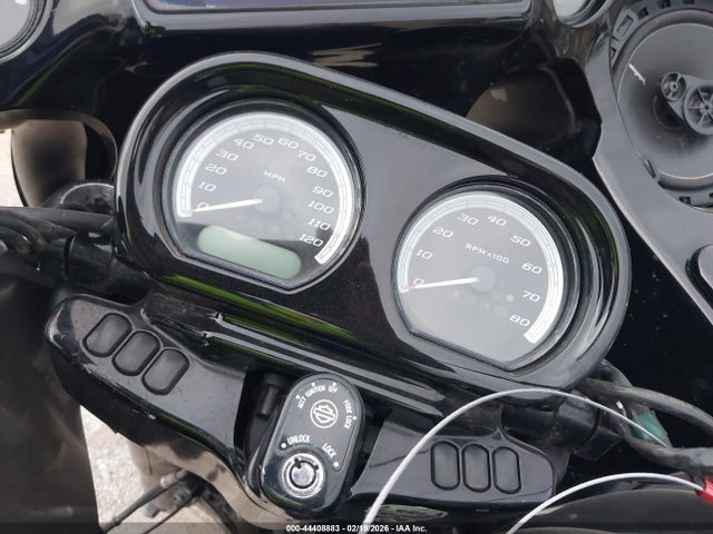 2021 HARLEY-DAVIDSON FLTRK 1HD1KZF10MB612307 Photo 6