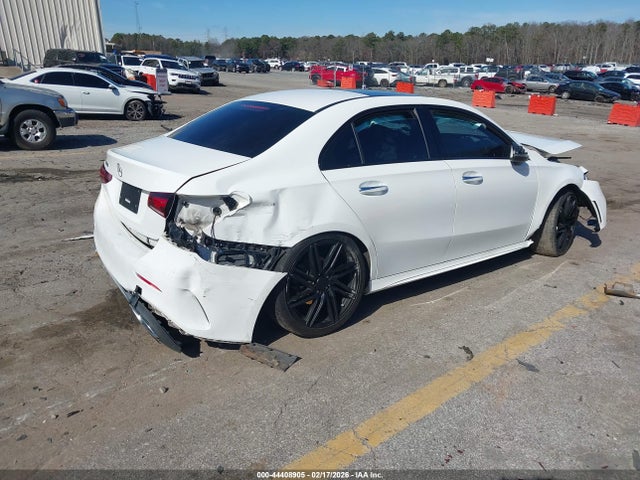 2021 Mercedes-benz A 220 მანქანა იყიდება აუქციონზე, vin: W1K3G4EB0MJ269440, აუქციონის ნომერი: 44408905