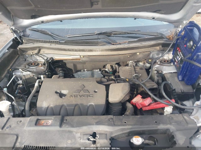 2016 MITSUBISHI OUTLANDER JA4AZ3A38GZ037513 Photo 9