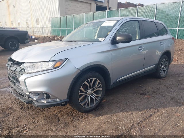 2016 MITSUBISHI OUTLANDER JA4AZ3A38GZ037513 Photo 1