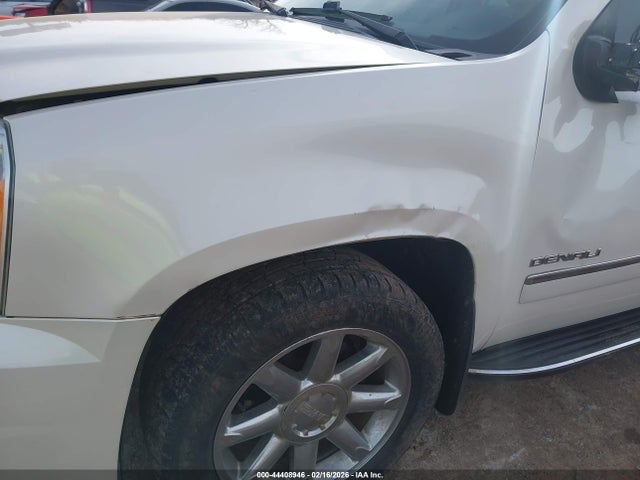 Продаж на аукціоні авто 2013 Gmc Yukon Xl 1500 Denali, vin: 1GKS2MEF8DR104684, номер лоту: 44408946