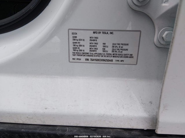 2024 TESLA MODEL Y 7SAYGDEEXRA250449 Photo 8