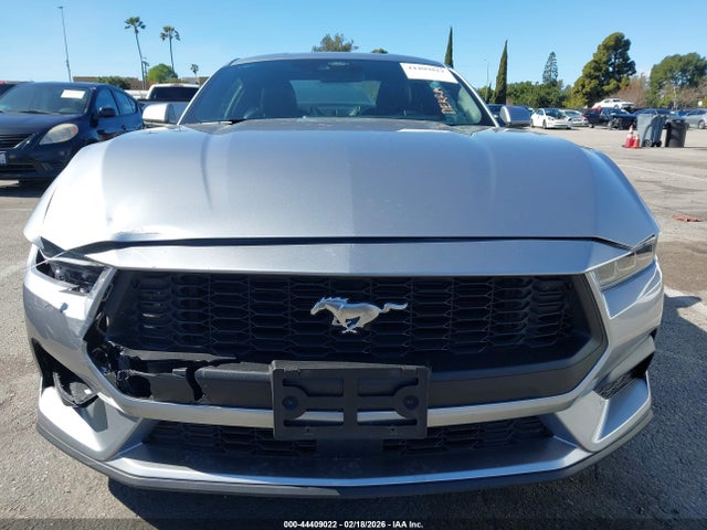 Ford Mustang Ecoboost Premium Fastback 2025 1FA6P8THXS5120440 Image 12