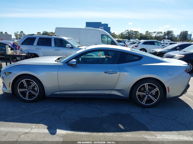 Ford Mustang Ecoboost Premium Fastback 2025 1FA6P8THXS5120440 Image 14