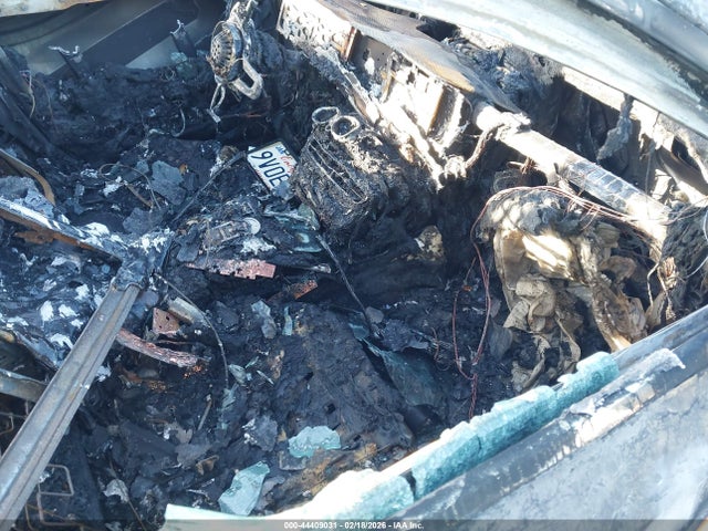 2020 MERCEDES-BENZ E 350 W1KZF8DB0LA838548 Photo 4