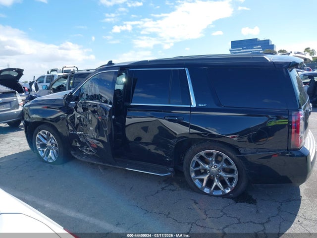GMC YUKON SLT 2017 1GKS1BKC5HR198871 Image 14