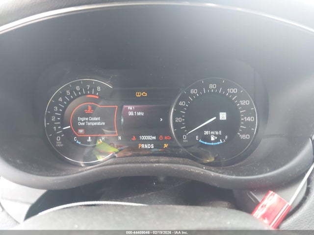 44409046 :رقم المزاد ، 5LMTJ2AH3FUJ48356 vin ، 2015 Lincoln Mkc مزاد بيع