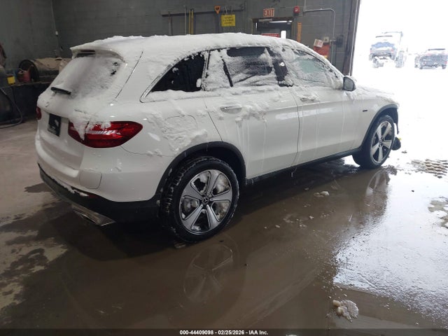 2019 MERCEDES-BENZ GLC 350E WDC0G5EB6KF569996 Photo 3