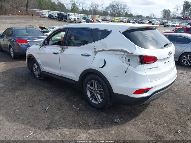 Продаж на аукціоні авто 2018 Hyundai Santa Fe Sport 2.4l, vin: 5NMZT3LB8JH093154, номер лоту: 44409121