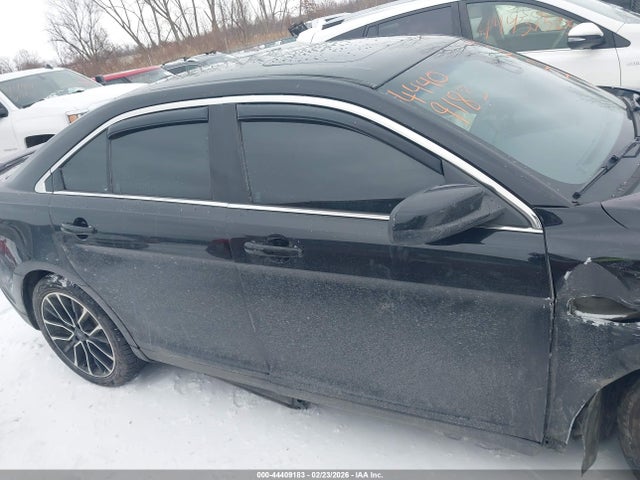 Продажа на аукционе авто 2017 Ford Taurus Sho, vin: 1FAHP2KT0HG125476, номер лота: 44409183