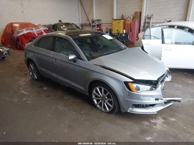2015 AUDI A3 WAUEFGFF7F1033683 Photo 0
