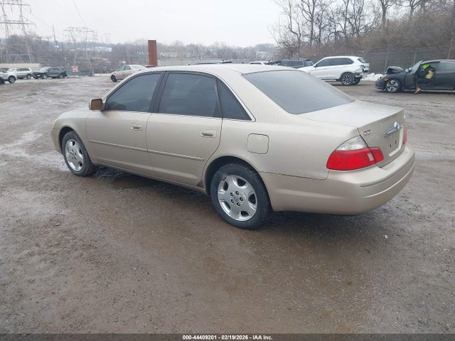2004 TOYOTA AVALON 4T1BF28BX4U341876 Photo 2