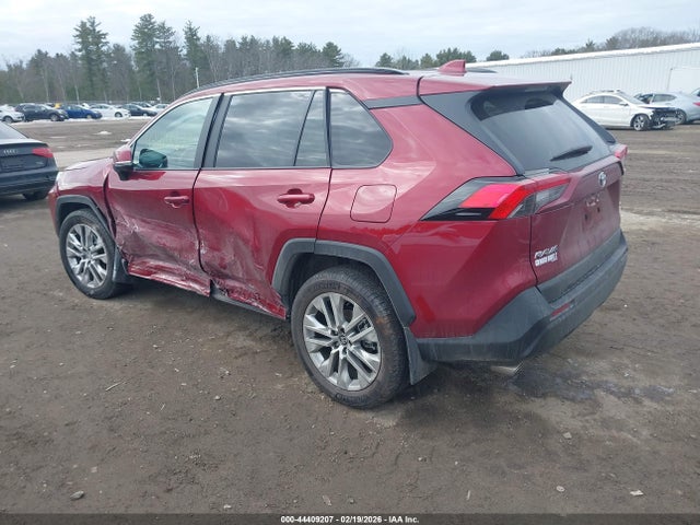 2T3A1RFV8SW613331 Toyota Rav4 Xle Premium