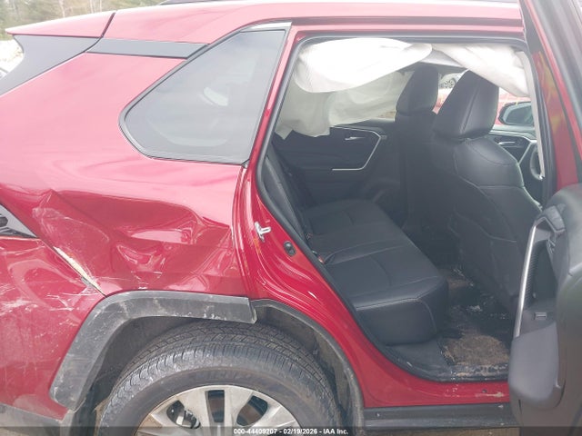 2T3A1RFV8SW613331 Toyota Rav4 Xle Premium