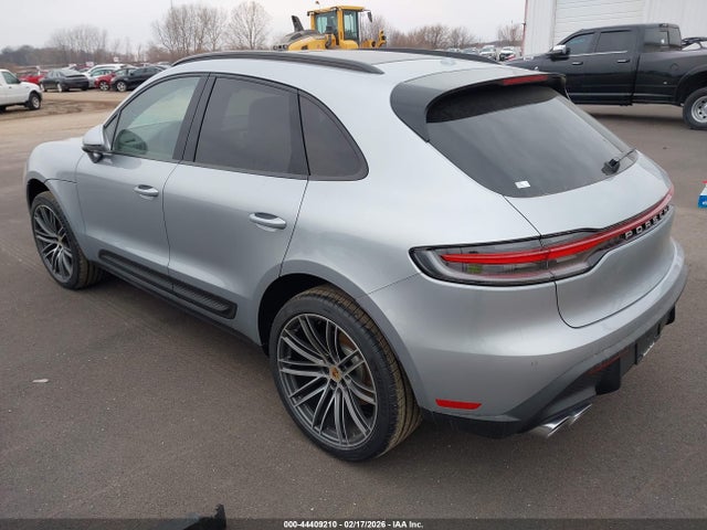 Porsche Macan T 2026 WP1AA2A51TLB05073 Image 3