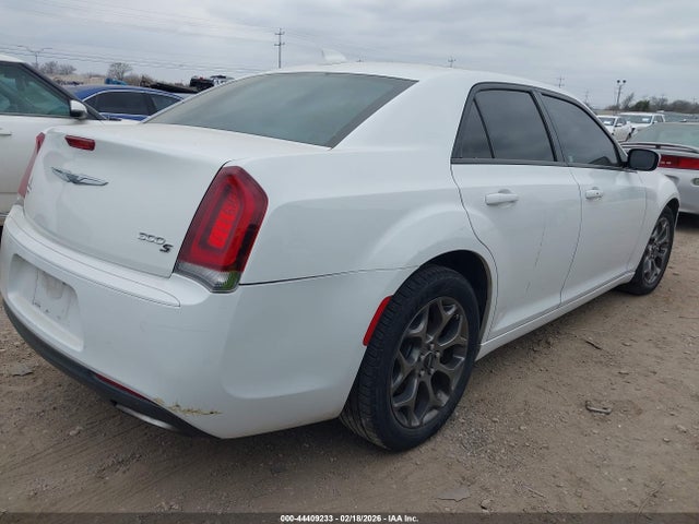 Chrysler 300 300s 2016 2C3CCAGGXGH142329 Image 4