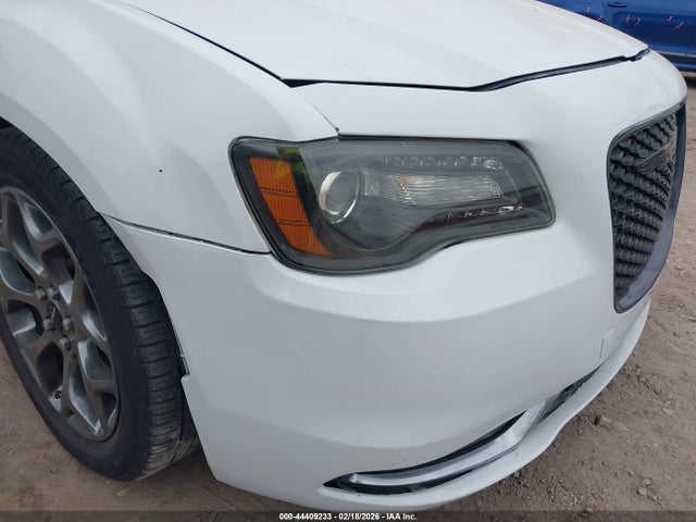 Chrysler 300 300s 2016 2C3CCAGGXGH142329 Image 6