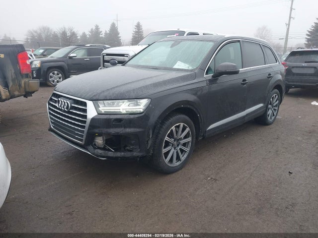 Продажа на аукционе авто 2017 Audi Q7 3.0t Premium, vin: WA1VAAF7XHD038864, номер лота: 44409294