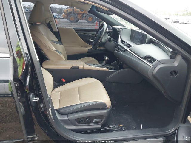 58ADZ1B11LU070725 Lexus ES 350