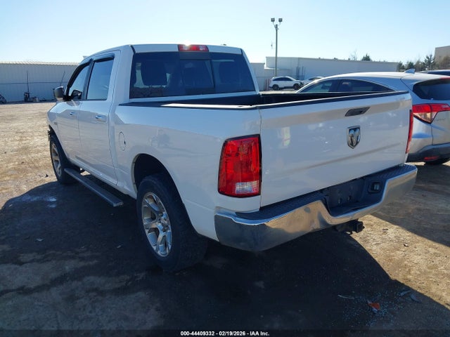 2012 RAM 1500 1C6RD7LT7CS344449 Photo 2