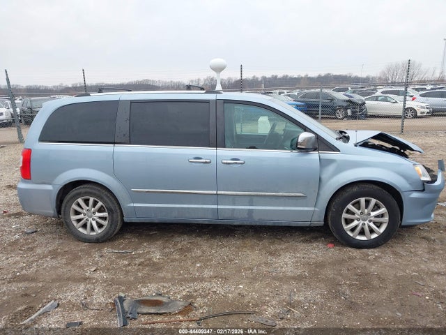 44409347 :رقم المزاد ، 2C4RC1JGXGR200884 vin ، 2016 Chrysler Town & Country Limited مزاد بيع