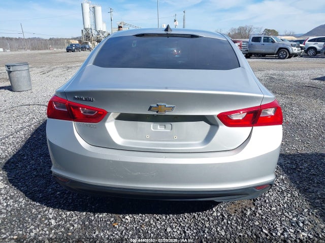 1G1ZC5ST4HF256968 Chevrolet Malibu 1fl
