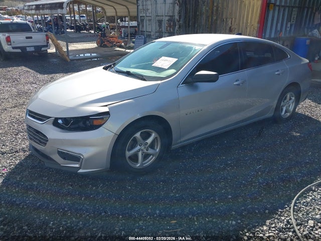 1G1ZC5ST4HF256968 Chevrolet Malibu 1fl