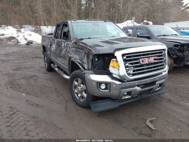 2015 Gmc Sierra 2500hd Slt მანქანა იყიდება აუქციონზე, vin: 1GT22ZE87FZ534848, აუქციონის ნომერი: 44409372