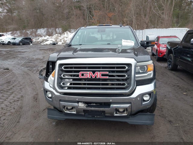 44409372 :رقم المزاد ، 1GT22ZE87FZ534848 vin ، 2015 Gmc Sierra 2500hd Slt مزاد بيع