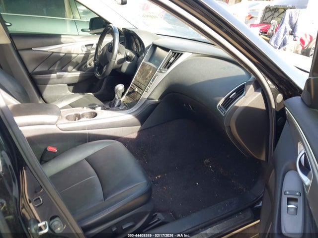 2014 Infiniti Q50 Premium მანქანა იყიდება აუქციონზე, vin: JN1BV7AR7EM698741, აუქციონის ნომერი: 44409389