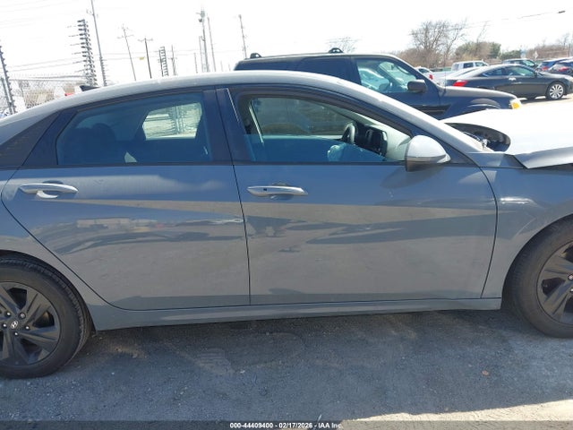 Продажа на аукционе авто 2021 Hyundai Elantra Hybrid Blue, vin: KMHLM4AJ7MU010678, номер лота: 44409400