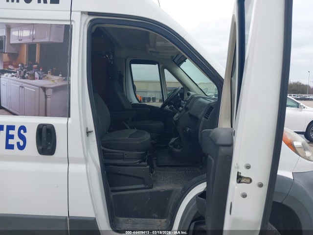 2015 RAM PROMASTER 2500 3C6TRVCD9FE505864 Photo 4