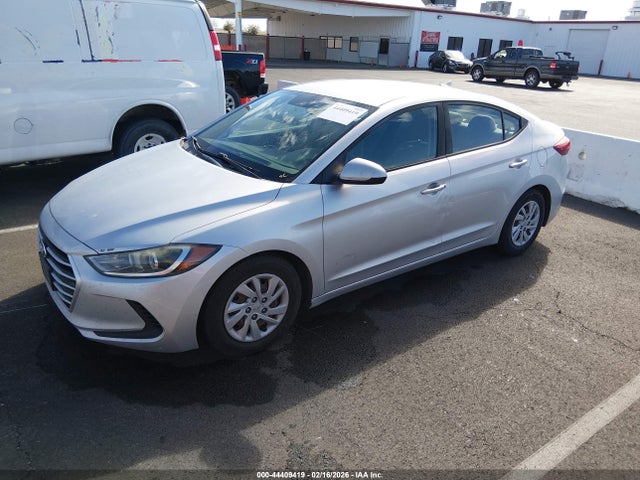 2017 HYUNDAI ELANTRA 5NPD74LF8HH202829 Photo 1