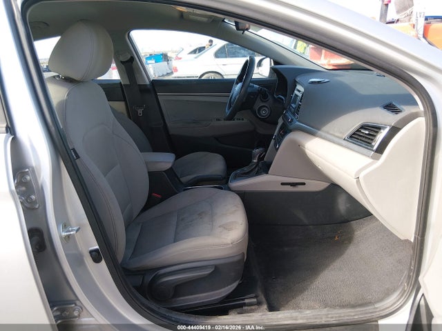 2017 HYUNDAI ELANTRA 5NPD74LF8HH202829 Photo 4