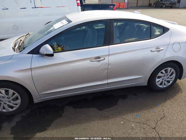 2017 HYUNDAI ELANTRA 5NPD74LF8HH202829 Photo 5