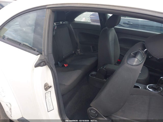 Aukcja sprzedaży 2013 Volkswagen Beetle 2.5l Entry, vin: 3VWFP7AT8DM652808, numer aukcji: 44409436