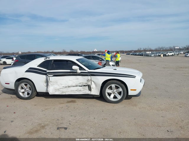 Продаж на аукціоні авто 2013 Dodge Challenger Sxt Plus, vin: 2C3CDYAG9DH723833, номер лоту: 44409437