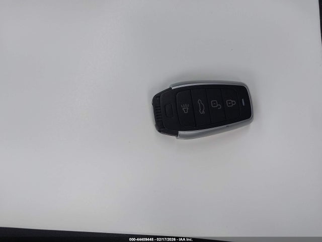 44409448 :رقم المزاد ، JN1EV7EK8HM364104 vin ، 2017 Infiniti Q60 3.0t Premium مزاد بيع