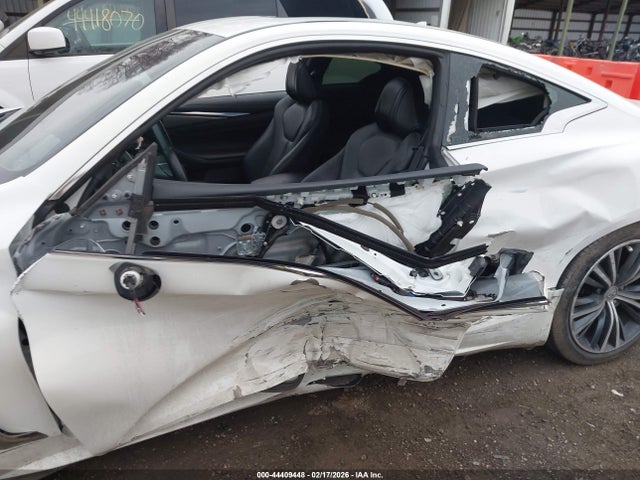 44409448 :رقم المزاد ، JN1EV7EK8HM364104 vin ، 2017 Infiniti Q60 3.0t Premium مزاد بيع
