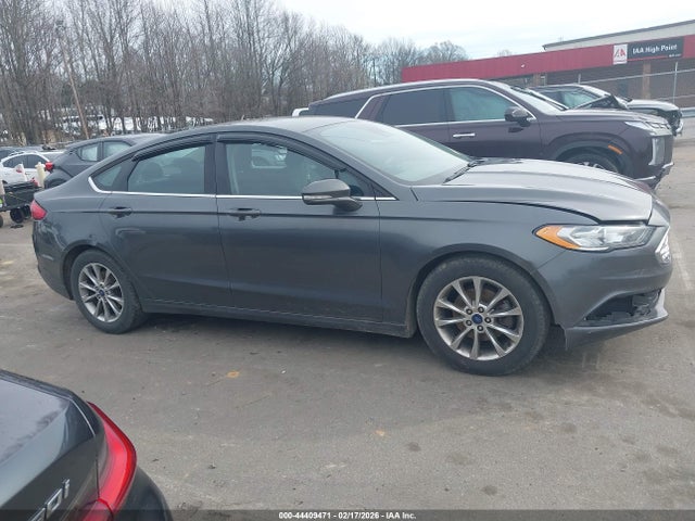 Продажа на аукционе авто 2017 Ford Fusion Se, vin: 3FA6P0H76HR375089, номер лота: 44409471